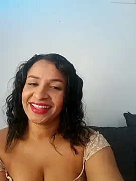 mell0102 online show from May 24, 3:11 pm