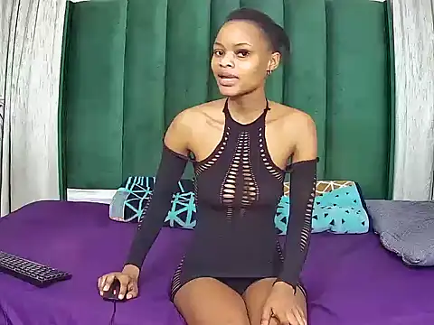 SexGee2020 online show from May 11, 5:10 pm
