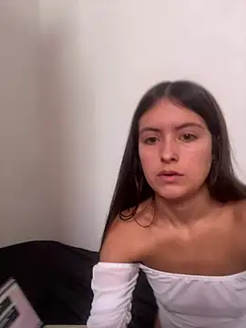 serenaa velvett online show from July 25, 8:38 pm