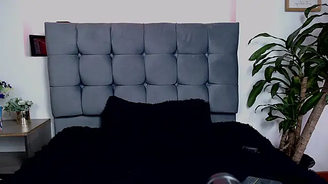 foxxy Angel online show from May 29, 9:02 pm