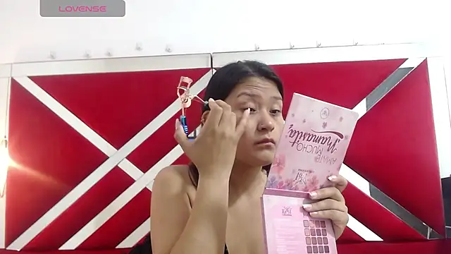 Sophie pink78 online show from May 23, 12:58 pm