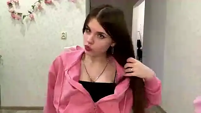 JeniceSourwine online show from June 6, 7:31 pm