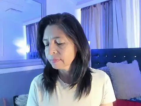 lena gray online show from June 14, 2:06 pm