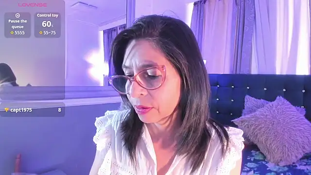 lena gray online show from June 21, 2:43 pm