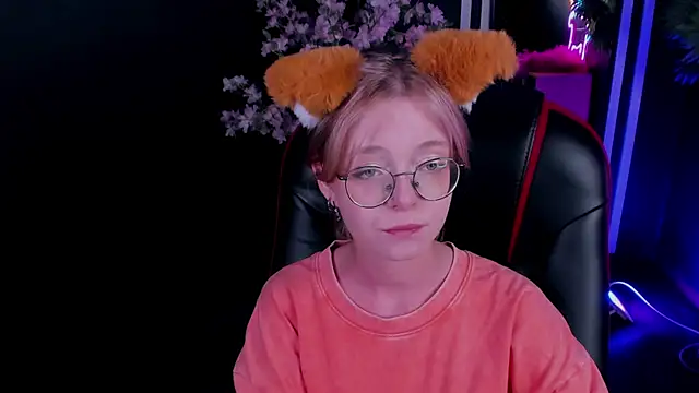 FoxxyyPolly online show from July 26, 5:48 am