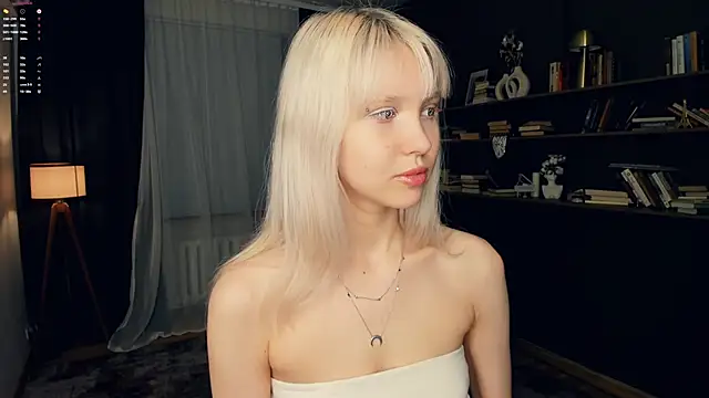 DelorisDetrich online show from June 7, 7:43 pm