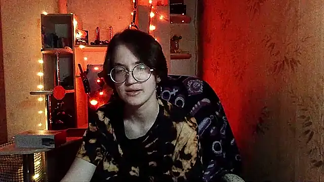 Alessa Kiss online show from May 19, 6:04 pm