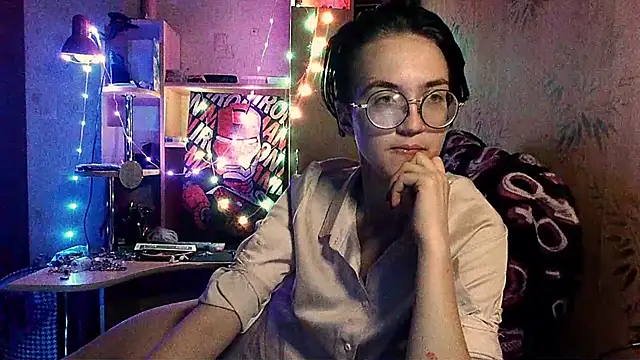 Alessa Kiss online show from May 18, 5:41 pm