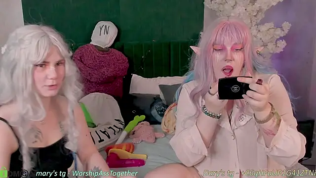 Candyy yeahh online show from May 30, 1:25 am