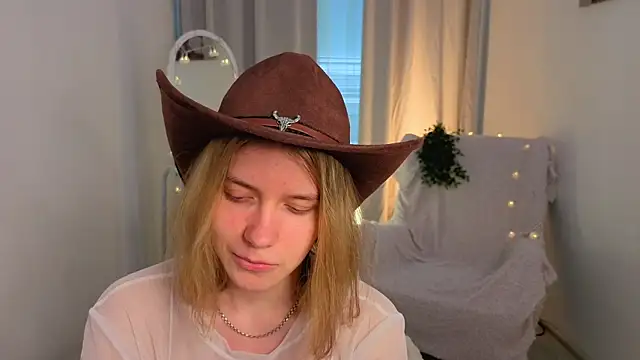 MilanaRayy online show from July 20, 10:39 am