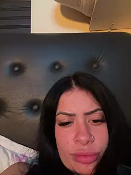 belababyy online show from May 25, 12:42 am