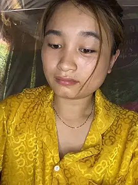 Cute-Sexyy online show from May 27, 8:33 am