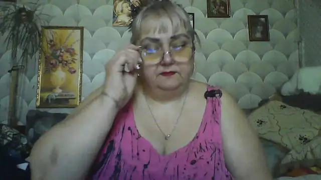 MarinaFarina53 online show from July 26, 5:59 am