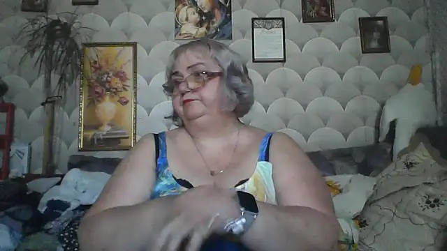MarinaFarina53 online show from July 24, 5:49 am