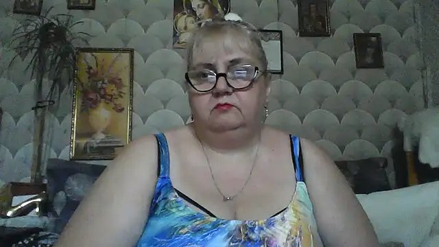 MarinaFarina53 online show from June 27, 2:01 pm