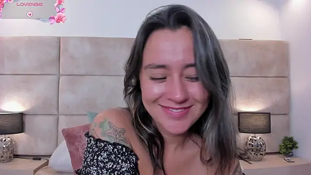 Ana mariiaa online show from July 6, 3:03 pm