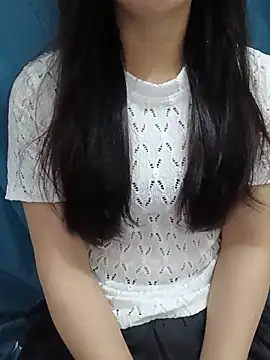 -Hena- online show from May 12, 8:48 pm