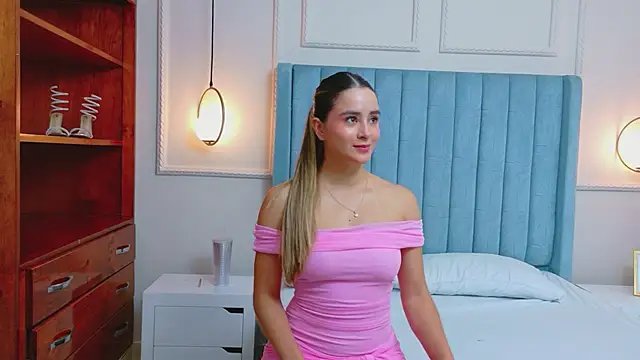 Serena-Virelli online show from May 27, 10:23 am