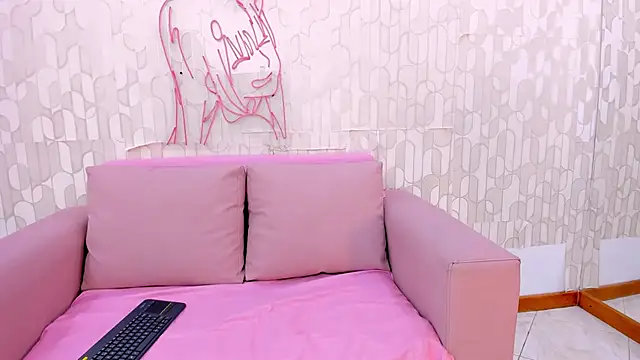 BIANCA RUSSO online show from May 17, 8:41 pm