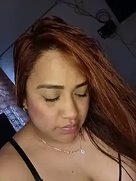 AriaGomez  online show from May 22, 10:41 pm
