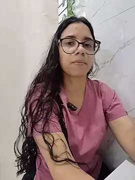 alanahot94 online show from July 20, 4:09 pm