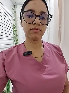 alanahot94 online show from June 14, 6:52 pm