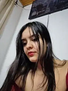 HollyMoon  online show from July 24, 3:48 am