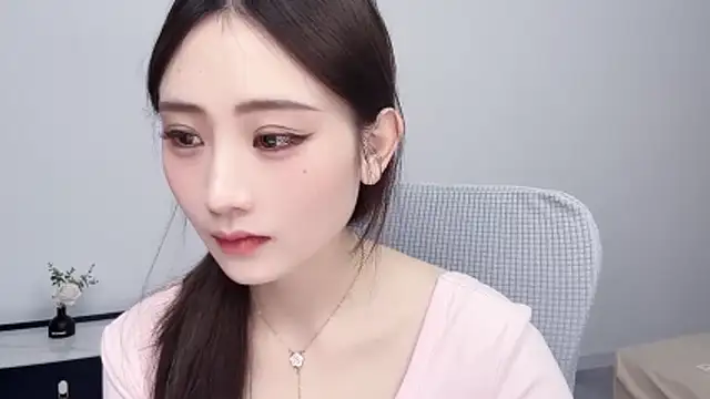  222Mia online show from May 23, 3:27 am