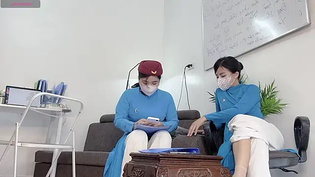 Mono-StewardessMysa online show from June 13, 8:12 am