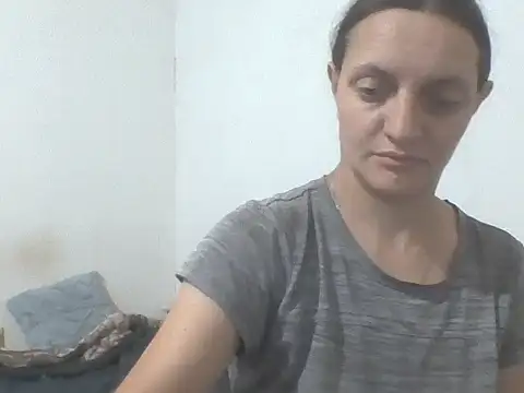 Kimmy Webb online show from July 25, 6:37 pm
