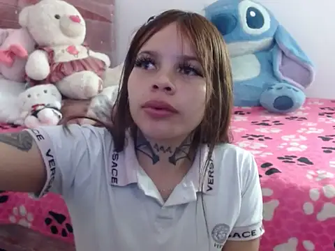 Candykane29 online show from May 18, 2:43 am
