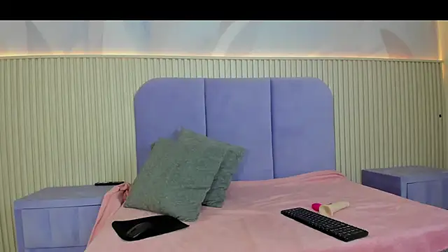 Sweet Loove26 online show from July 14, 3:55 am