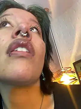 Levii Tatoo online show from May 26, 1:43 pm
