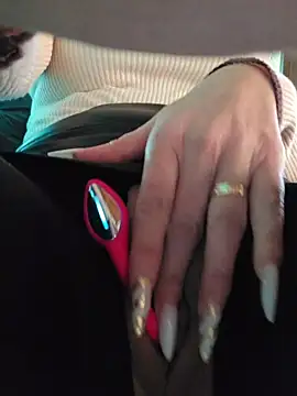 MILFBARBY online show from November 27, 8:39 am