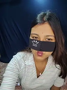 Quotefungirl online show from July 7, 6:21 pm