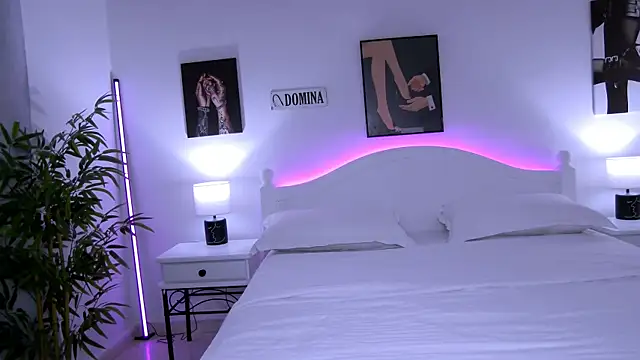 LiliKittenn online show from July 28, 3:26 am