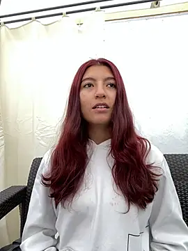 EveRave Pink online show from July 29, 11:54 am