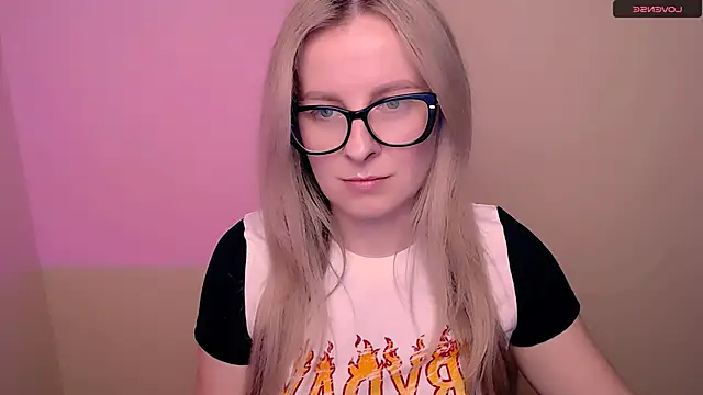 MariaTess  online show from May 20, 2:58 pm