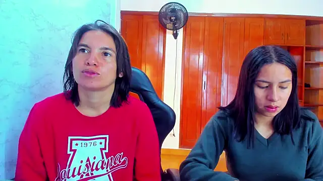 Soffy and Emily online show from May 26, 12:48 pm