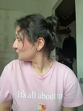 Lulu Lu online show from July 1, 10:26 am