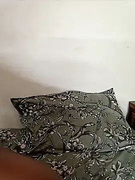 Reshma Hot76 online show from May 23, 9:07 am