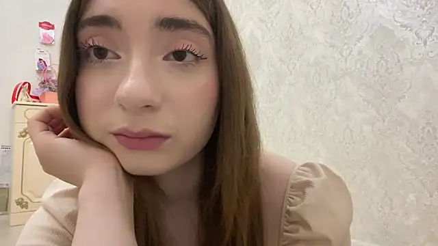 Rosie Sweety online show from May 26, 7:13 pm