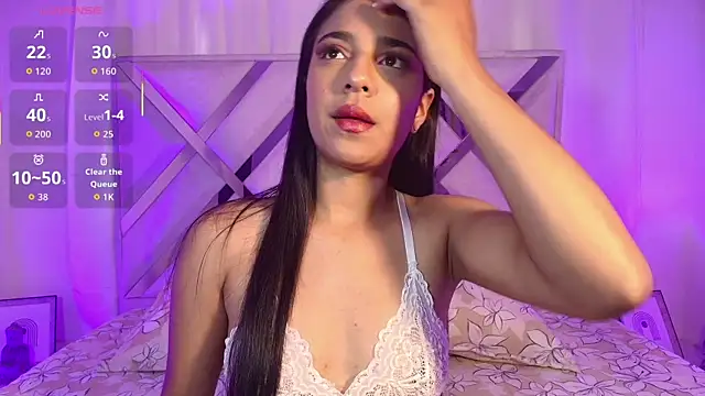 thalia gomez   online show from July 2, 8:26 pm