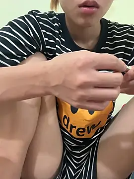 Vi sexyy online show from June 24, 2:27 pm