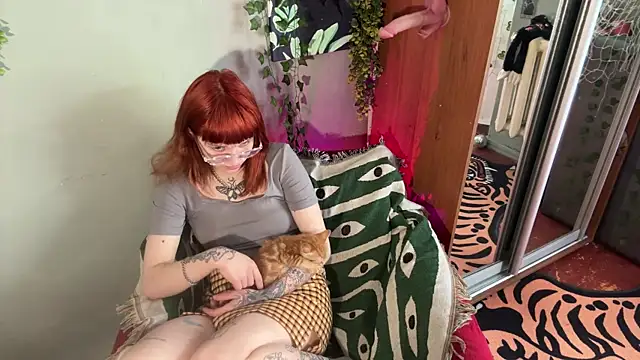 Elvira20f online show from May 22, 9:29 am