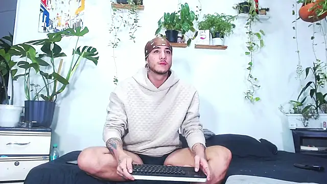 Adam Borsalino online show from July 11, 3:39 am