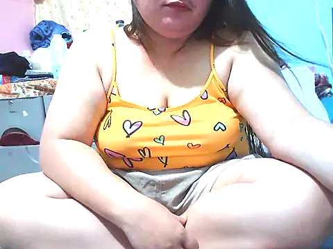 xsweetlover69x online show from June 16, 2:29 pm