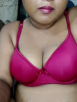 Rishwana77 online show from July 10, 7:14 pm