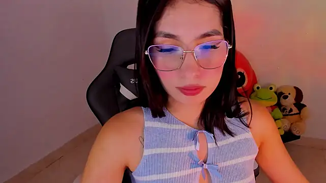 Scarleth Ferrec online show from July 27, 3:03 am
