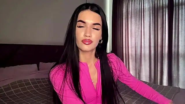 KarieEgge online show from June 4, 3:27 pm